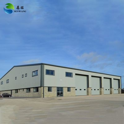 Staalconstructie Warehouse met sandwichwandbekleding en PVC-vensters