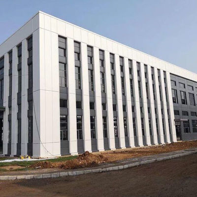 Beton / staal piers Foundation Warehouse Workshop Q345B Steel Grade Sandwich Panel Building Materials