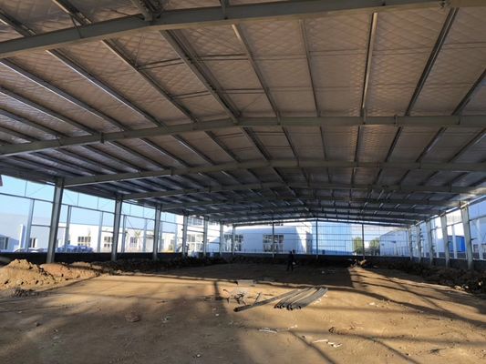 Snel bouwen Economisch geprefabriceerde staalconstructie werkplaats met staal basis cement fundering