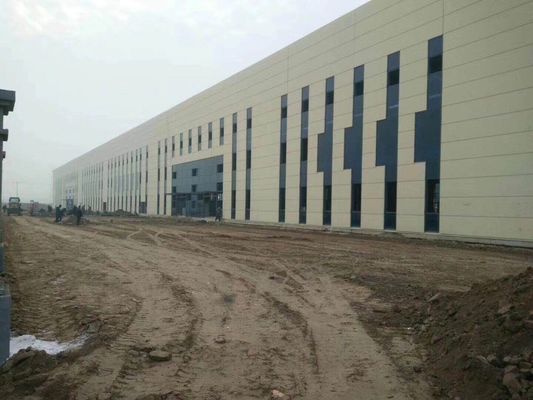 Aangepaste Buiten Stalen Constructie Boerderijschuur Magazijn Duurzaam Anti-Corrosie Gebouw met ISO 9001/CE Certificaat