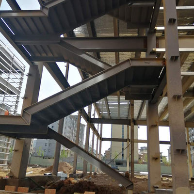 Hoogbouw Kwalificeerde geprefabriceerde staalconstructies Constructie van kanaal
