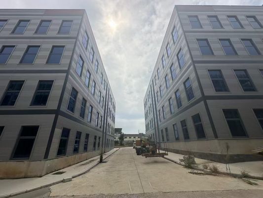 Gegalvaniseerde staalconstructie voor dakpaneel Q235B Q345B Q355B