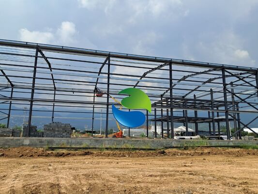 C Z Shape Channel Purlin Steel Structure Warehouse met 7 Bay Layout en Robuust Steel Structure Platform