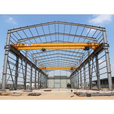 Platdak Type Metalen Structuur Magazijn Gebouwd op Portaal Rigide Frame Biedt Veilige Opslag voor Commerciële en Industriële